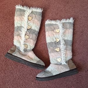 Muk Luks Cable Knit Boots Size 8